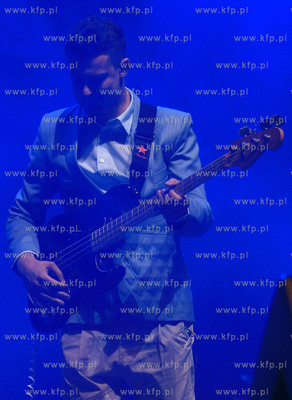 Gdansk Dzwiga Muze 2012. Koncert zespolu SISTARS. 10.08.2012...