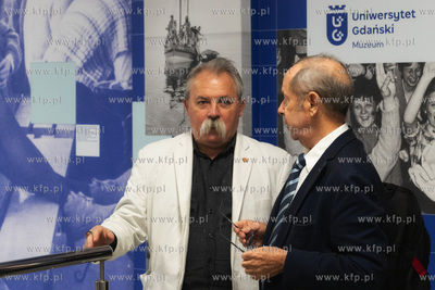 Wernisaż wystawy rysunku i malarstwa  prof. Tomasza...