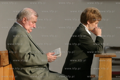 W pierwszy dzien po przystapieniu Polski do Unii Europejskiej...