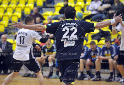 Mecz pilki recznej I ligi SMS ZPR Gdansk - Wybrzeze...