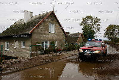 Nowakowo, Wyspa Nowakowska kolo Elblaga. Sztorm na...