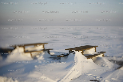 Puck. Zamarznieta zatoka pucka.
14.01.2010
fot. Krzysztof...