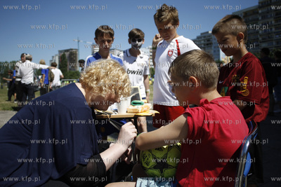 Boisko Zespolu Szkol Ogolnoksztalcacych nr 8 przy ul....