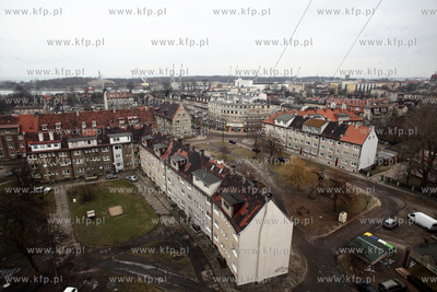 Plac ks. Gustkowicza w Gdansku NowymPorcie. 04.02.2013...