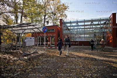 Wyremontowany przystanek Szybkiej Kolei Miejskiej Gdansk...