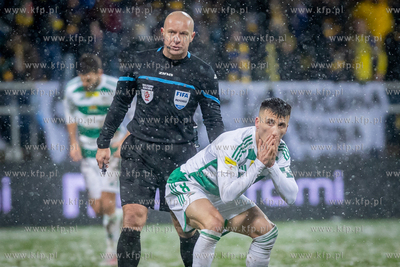 Fortuna 1 Liga. Arka Gdynia - Lechia Gdańsk. Nz. arbiter...