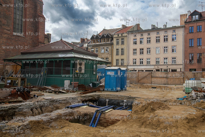 Rewitalizacja Hali Targowej w Gdańsku już na półmetku....