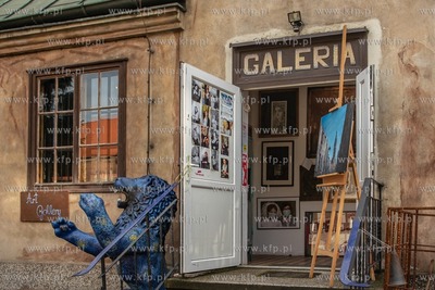 Galeria w Zaułku Kana - Art. ul. Zaułek Św. Bartłomieja...
