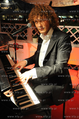 Plac Zdrojowy, Sopot. Otwarcie pierwszej w Polsce sezonowej...