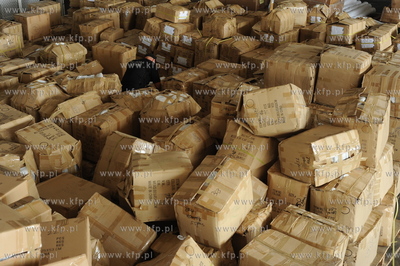 Funkcjonariusze Granicznego Referatu Zwalczania Przestepczosci...