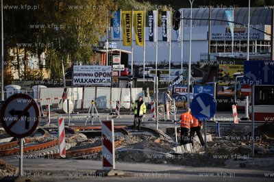 Gdansk. Remont ul. Lostowickiej oraz budowa nowego...