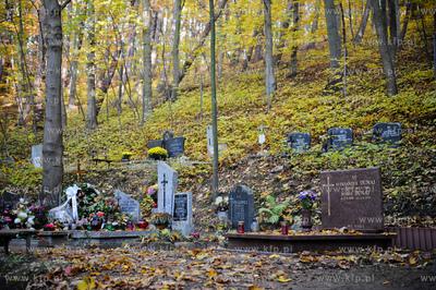Gdansk. Cmentarz Srebrzysko.
28.10.2011
fot. Mateusz...