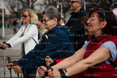 Sopot. Skwer Kuracyjny. Pola Nadziei na Pomorzu - wielka...