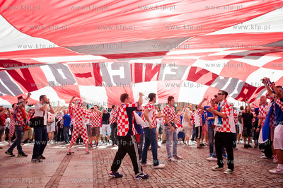 Gdansk. Dlugi Targ. Chorwaccy kibice przed meczem Mistrzostw...
