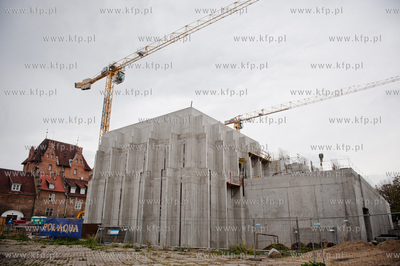 Gdansk. Budowa Teatru Szekspirowskiego.
07.09.2012
fot....