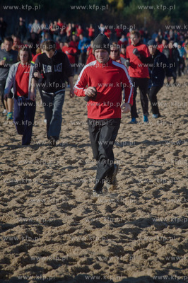 Gdansk. Plaza w Brzeznie. Gdansk Biega 2012.
04.11.2012
fot....