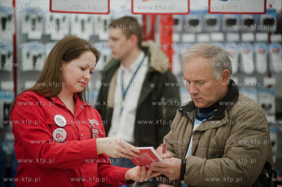 Gdansk. Morski Park Handlowy. Nowo otwarty szwedzki...