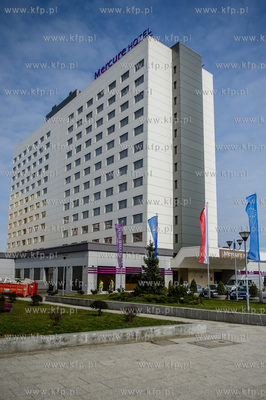 Gdynia. Hotel Mercure Gdynia sieci Accor, w ktorym...