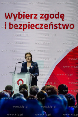 Sopot. Hala 100-lecia. Final Maratonu Poparcia Bronislawa...