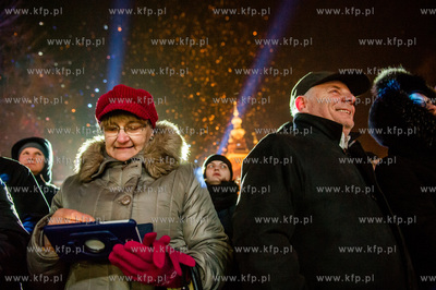 Gdansk. Zieleniec przy pomniku Jana Heweliusza. Widowisko...