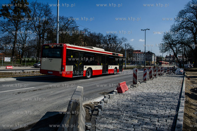 Gdansk. Przejazd przez Hucisko otwarty dla kierowcow....