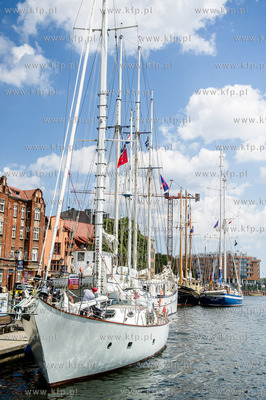 Gdańsk. Rybackie Pobrzeze. Zlot zaglowcow Baltic Sail...