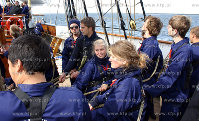 Wizyta zaglowca George Stage - najmniejszego pelnorejowca...