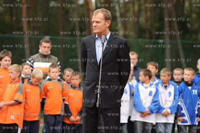 Garczyn kolo Koscierzyny. Otwarcie kolejnego boiska...