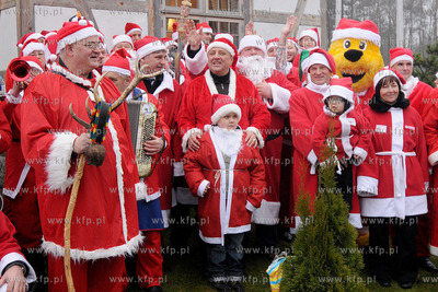 Szymbark na Kaszubach. VI Ogolnopolski Zjazd Swietych...