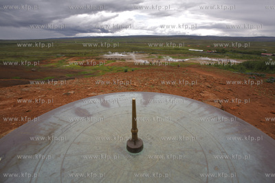 Islandia krajobraz wyspy, Geysir  czerwic 2009r. fot.Stanislaw...