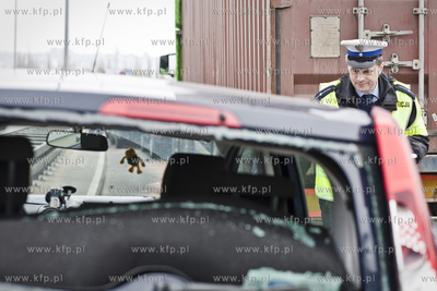 Gdynia. Estakada Kwiatkowskiego, zjazd na ul. Morska....