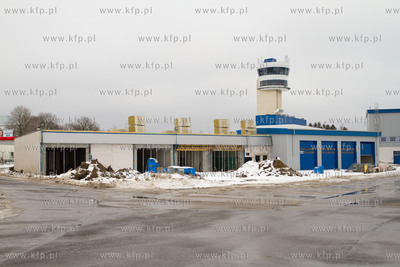 30 najaktywniejszych fanow lotniska na facebooku mialo...