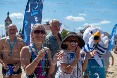 Wyścig pływacki dookoła mola w Sopocie. 20.07.2024....