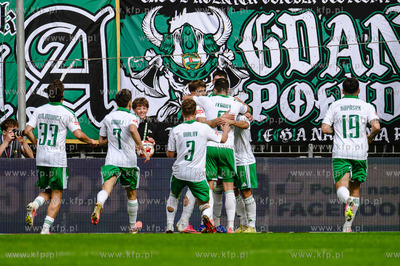 Polsat Arena. Lechia Gdańsk rozgromiła Stal Mielec...