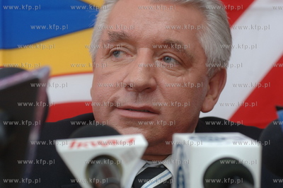 Konferencja prasowa przewodniczacego Samoobrony Andrzeja...