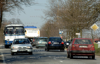 Gdansk ul. Kartuska pomiedzy osiedlem Karczemki, a...