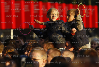 Gdansk. Stocznia. Koncert Zaczelo Sie W Polsce bedacy...