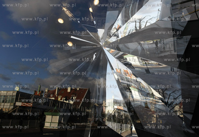 Sopot. Ul. Bohaterow Monte Cassino.
03.03.2010
fot....