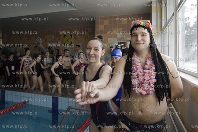 W ramach Maratonu Pływackiego Ekiden 2015 Akademia...