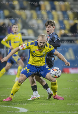 1 liga. Arka Gdynia - Stal Rzeszów. Nz. Dawid Gojny...