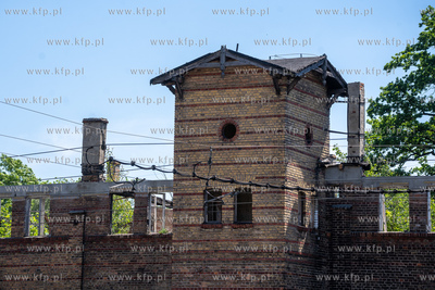 Stara zajezdnia tramwajowa w Oliwie przy skrzyżowaniu...