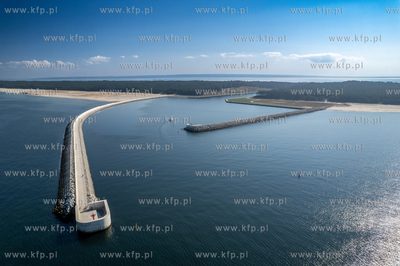 Przekop Mierzei Wiślanej - widok od strony morza....