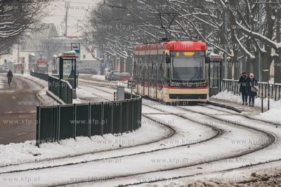 Gdańsk, Zimowy krajobraz -Prtzystanek tramwajowy Zamnehofa...