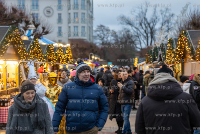Sopockie Miasteczko Świąteczno-Noworoczne.  19.12.2025...