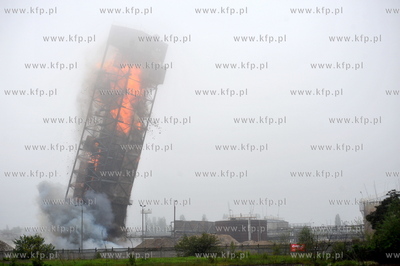 Gdansk. Wysadzenie w powietrze 60-metrowej wiezy na...