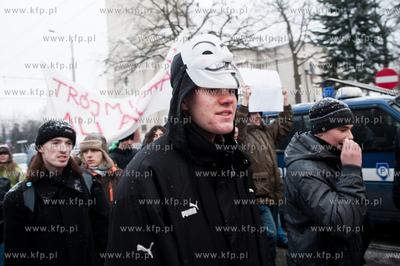 Gdansk. Wrzeszcz. Protest przeciwko ratyfikowaniu umowy...