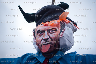 Gdansk. Dzien Gniewu. Manifestacja pod haslem 5 X NIE...