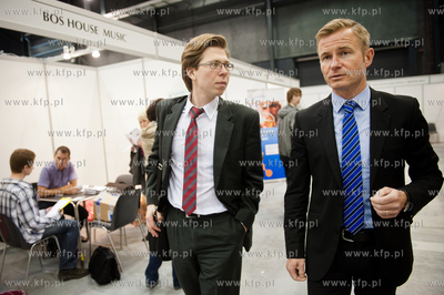Gdansk Letnica. Centrum konferencyjno-wystawiennicze...