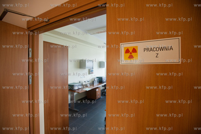 Uniwewrsytet Gdanski. Wydzial Matematyki, Fizyki i...