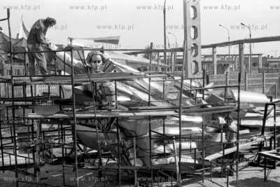 Budowa na terenie Gdanskich Zakladow Rafineryjnych...